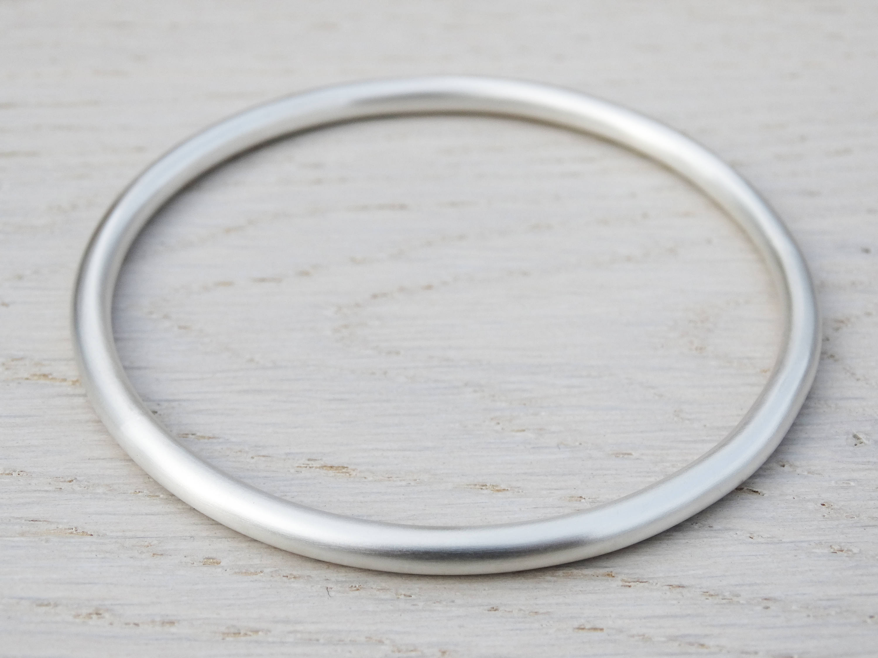 Handmade 925 Sterling Silver Filled Solid Bangle Bracelet – Ladies XL, 75mm, 5mm Width